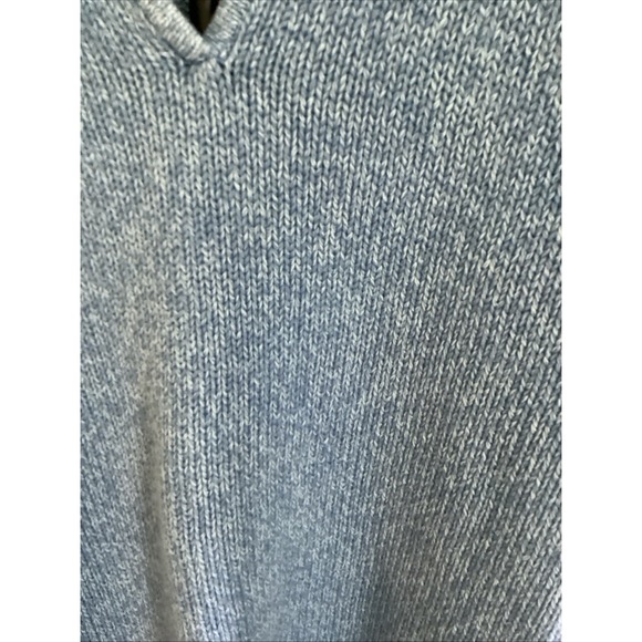 LL Bean WOMANS Blue Sweater Large Notch Collar Preowned - Picture 5 of 9